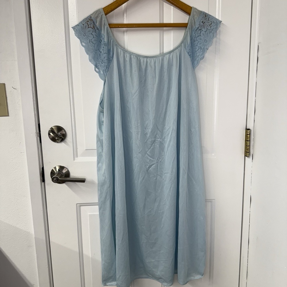VTG Chiffon Blue Nightgown Nylon Blue Lace Trim Size S/M 60s,70s - Picture 2 of 3